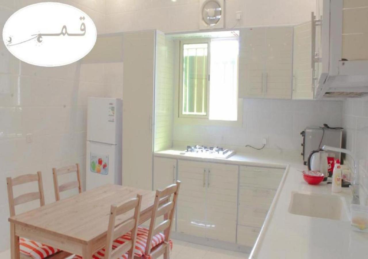 Chalet Shams W Qamar *